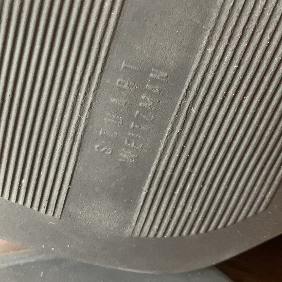 Stuart Weitzman boots! Size 9 - Picture 4 of 4